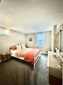 Urban Garden Retreat - Image 3
