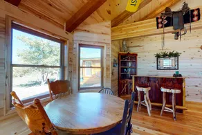 Beautiful 5BR Mountainview | Deck | W/D - Image 5