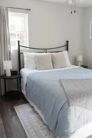 Cozy | Fast Wifi | Pet Friendly | Fenced Yard - Image 5