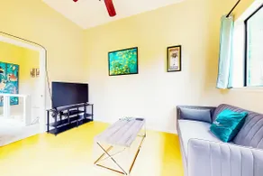 POWER ON - Tranquil Retreat with Nature Views - Image 3