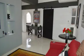 The House - Image 2