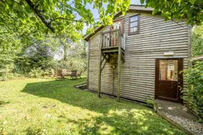 3-Bed Barn Eco-Lodge on the Tarka trail - Image 3