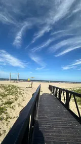 The Perfect Break: Beach, Comfort & Location - Image 4