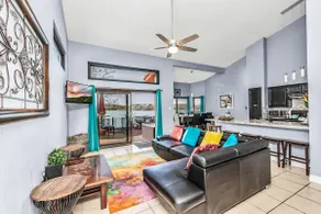 Lakefront at Dockside Villa - Image 3