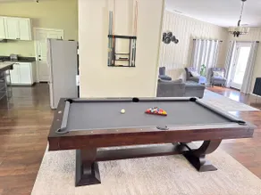 Family Getaway Near Yosemite | Pool, Games&PoolTab - Image 3