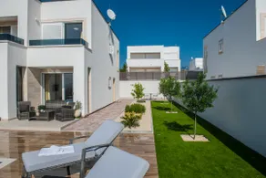 Villas Royal II with Private Pool - Image 3
