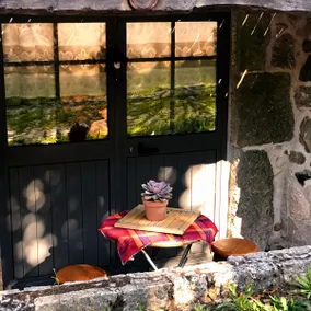 Reconstructed Rural House with Pool - Image 4