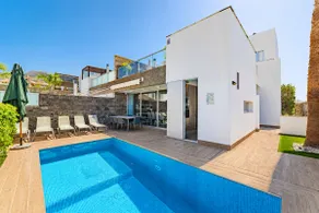 Premium 5BR Villa · Heated Pool · Beach Walk - Image 3