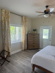 Bokeelia , Florida - Suite/ apartment, w/ Pool. - Image 4