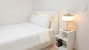 [5-minute walk from Songjeong Station] 3 minutes to Gimpo Airport | Hongdae, Myeong-dong, Yeouido, DDP | Private two-room with 2 beds · Family - Image 5