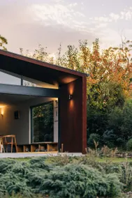 The Lookout Cabin - Image 2