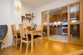 Splendid 2 BDR Apt with Panoramic View, Acton - Image 2