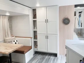 Unique cozy camper at JAX Equestrian - Image 3