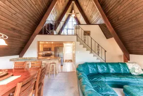 A-frame 2BR with lake views, dock, spacious deck - Image 5