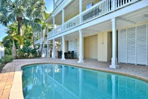 Waterfront Home in Key Cove Landings - Image 3