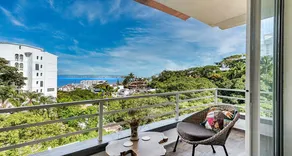 *Ocean-View 1BR | Pool • Parking • Old Town Wi-Fi* - Image 3