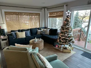 The Cozy Lake House, Dm me ?s Lake Front Property! - Image 2