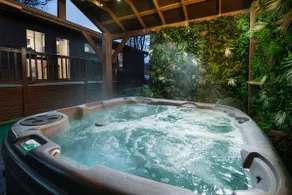 Fairhaven lodge Free Wifi & Hottub - Image 3