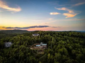 Cliff House - Ocean Views! Architectural designed, 4 Bedroom, 4 bath home! - Image 3