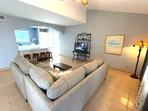 La hacienda condo Four - Image 2