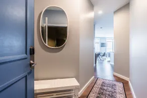 Cozy Belltown Condo with amazing Elliott Bay Views - Image 2