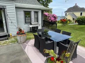 Mahone Bay Ocean View 4BR Heritage House + Yard - Image 3