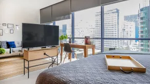 Elegant Downtown Boutique Loft *Best City Location - Image 2