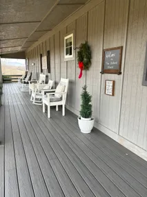 Cottage with mountain and orchard views - Image 3