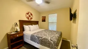 Foothills home 3 bed/ 1.5 bath/RV & Boat Parking - Image 3