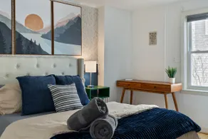 Private+Beautiful Downtown Pad- Near Church St - Image 2