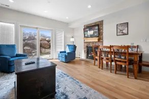 Lakeside Escape LS 36B 2 Schlafzimmer | Pineview Res | Whirlpool - Image 5