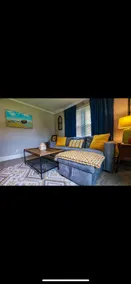 Adorable 1 BR Apt (Apt B) - Extended & Short Stays - Image 5