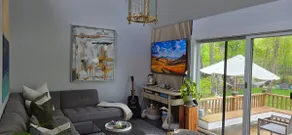 Peaceful Hamptons Contemporary Retreat - Image 3