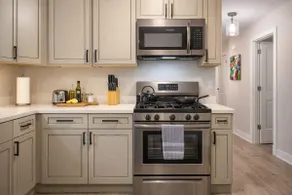 *The Belltower Haven*Large*Family Friendly*Wi-Fi - Image 3