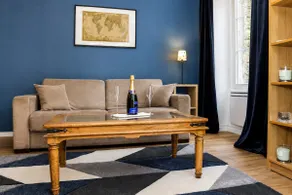 Suite - COSY FLAT Private Sauna Centre Senlis - Image 3