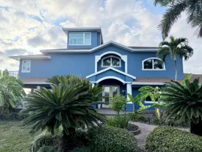The Blue Heron Riverfront Retreat - Image 2