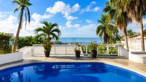 Spectacular views of the bay + Pool + Parking - Image 5