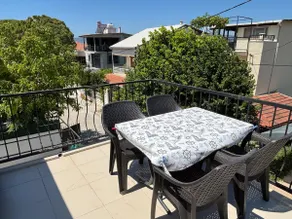 Apartment with a Fireplace and Garden in Urla - Image 5