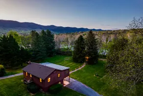 Peaceful River Retreat | Kayaks, Hot Tub, Fire Pit - Image 3
