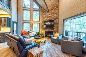 Lake Escape|Cozy|Peaceful|Cabin in the Pines|Sleeps 10 - Image 5