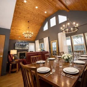 Lakefront, Min. to distilleries, Hot Tub, Fishing - Image 3