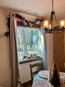 Plush Cabin 4 min to Homestead Heritage 18 min to - Image 3