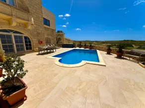 Lonza Gharb Farmhouse - Image 2