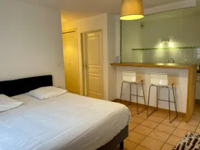 Very nice renovated studio - 160 cm bed - Image 3