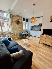 ”Le Saint-Jean” Cozy nest in the heart of Vieux-Lyon - Image 2