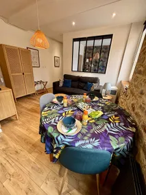 ”Le Saint-Jean” Cozy nest in the heart of Vieux-Lyon - Image 3