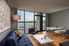 Design apartment with lake view - Image 2