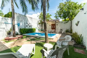 House with pool 30 meters from the beach in Progreso. - Image 5