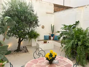 Nordic Stay Valencia loft with patio. Ruzafa area. - Image 2