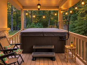 Cozy Cottage + Hot Tub | Near Beach & Skiing - Image 3
